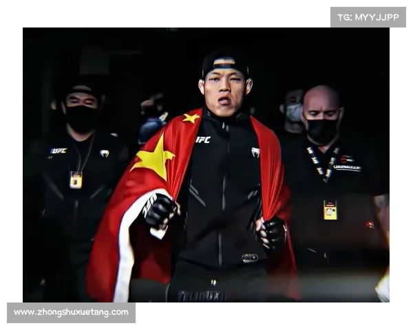 李景亮精彩KO对手力压群雄跻身UFC次中量级前十荣誉榜 李景亮精彩KO对手力压群雄跻身UFC次中量级前十荣誉榜